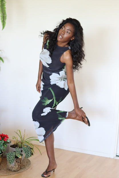 🌸 Feminine Floral Print Summer Dress – Elegant and Comfortable