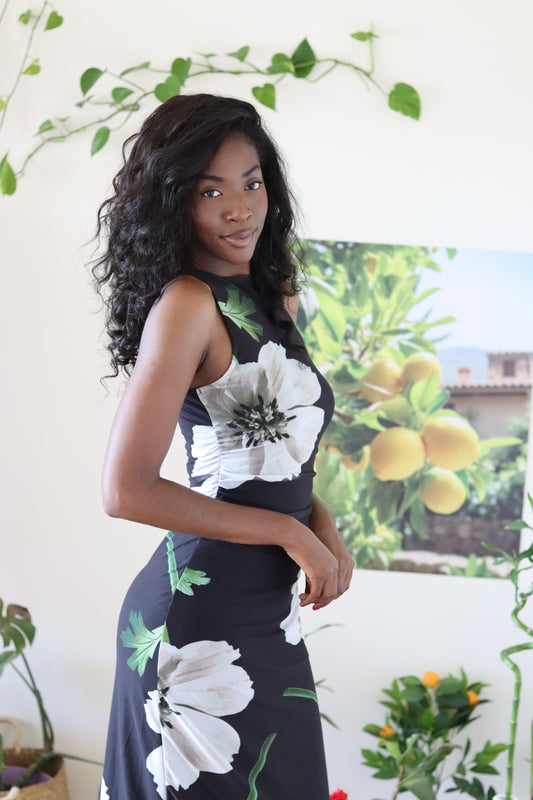 🌸 Feminine Floral Print Summer Dress – Elegant and Comfortable